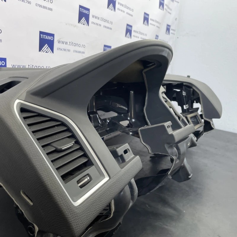 Plansa bord / Volvo XC60 D4 2016 / Interior