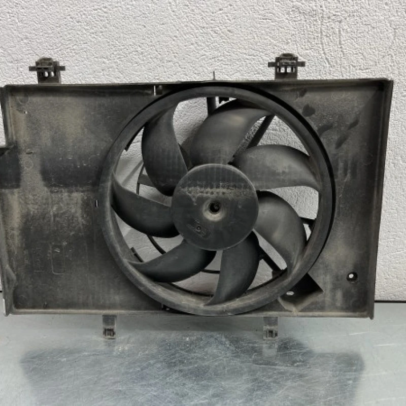 Electroventilator / Ford Fiesta MK6 2011 / Motor, racire si evacuare