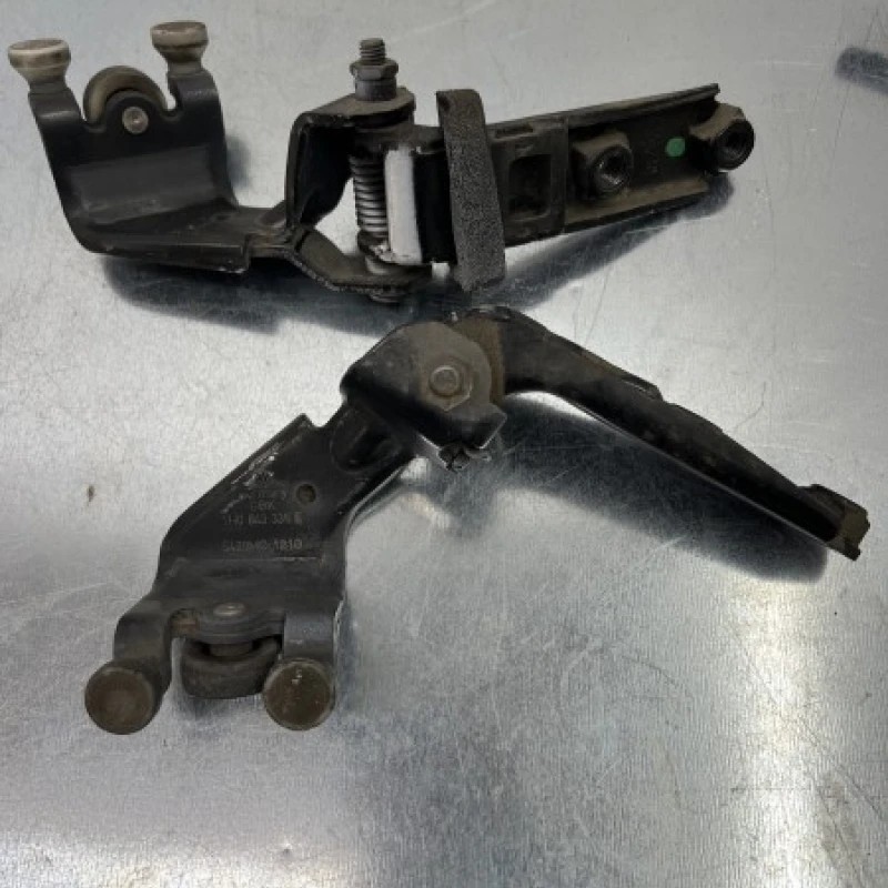 Balamale usa dreapta spate / Volkswagen T5 Transporter 2011 / Caroserie, oglinzi si faruri