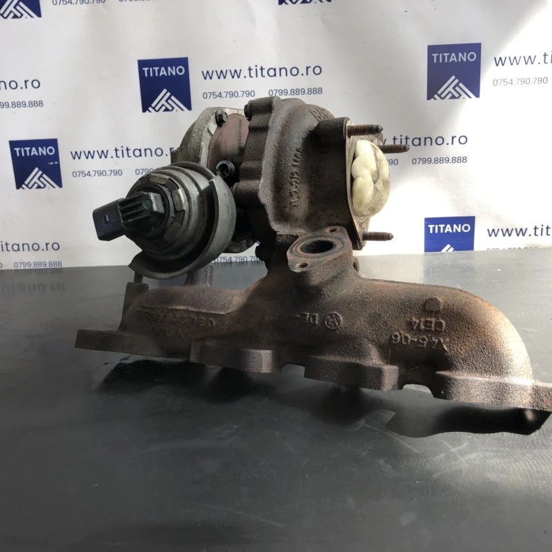 Turbosuflanta turbo turbina / Audi A4 B8 2013 / Motor, racire si evacuare