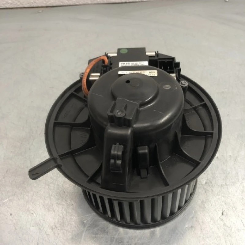 Ventilator aeroterma bord Volkswagen Passat B7 2012