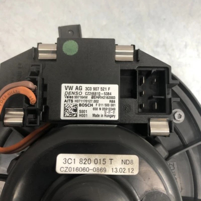 Ventilator aeroterma bord / Volkswagen Passat B7 2012 / Climatizare