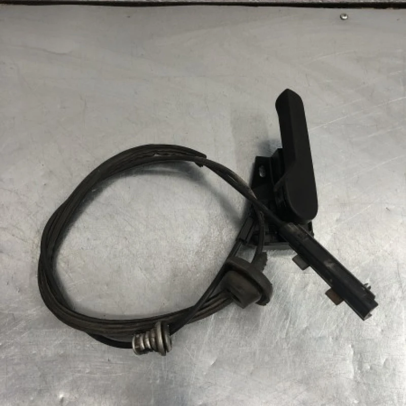 Cablu deschidere capota cu maner Volkswagen 