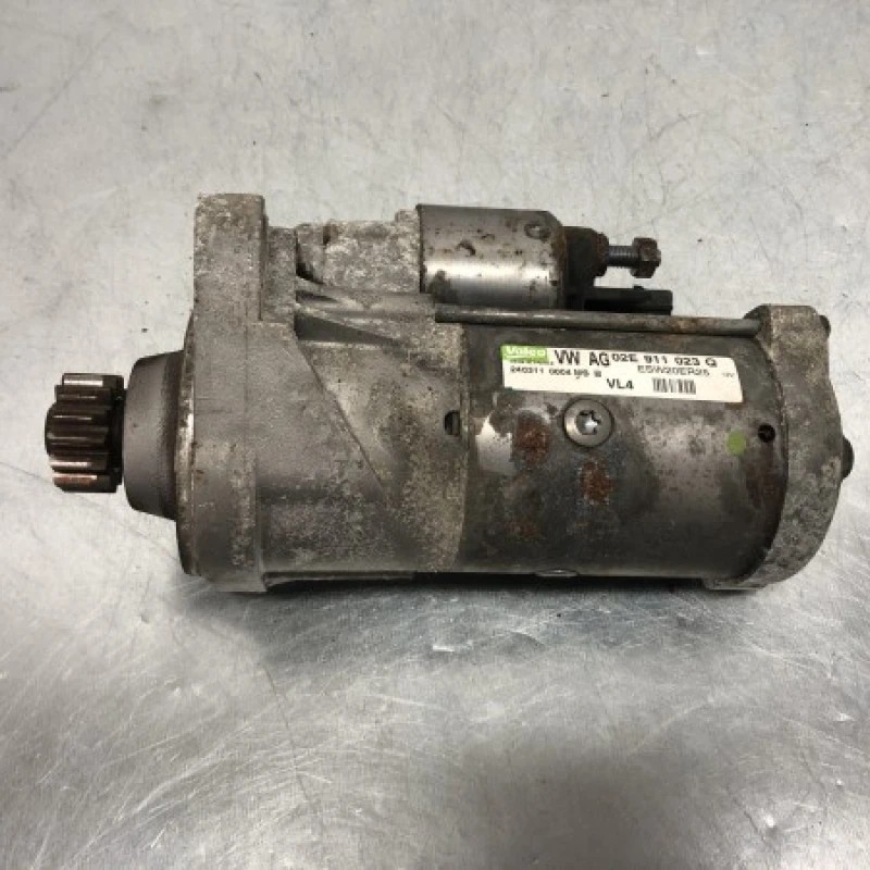 Electromotor demaror Volkswagen Passat B7 2011