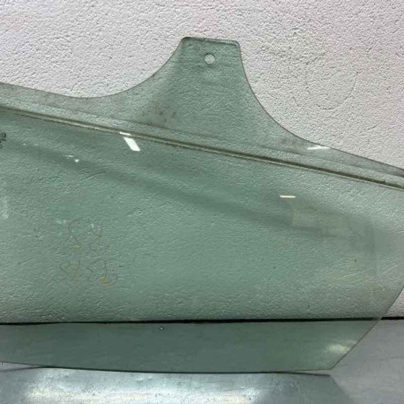 Geam dreapta spate / Ford Focus MK3 2011 / Caroserie, oglinzi si faruri