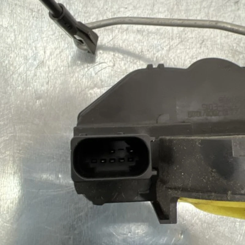 Iala broasca usa stanga spate / Opel Insignia A 2013 / Caroserie, oglinzi si faruri