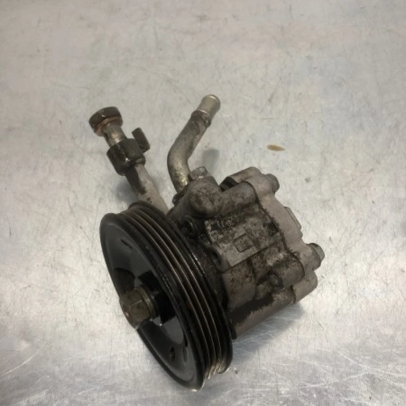 Pompa servo / Nissan 2009 / Directie si suspensie