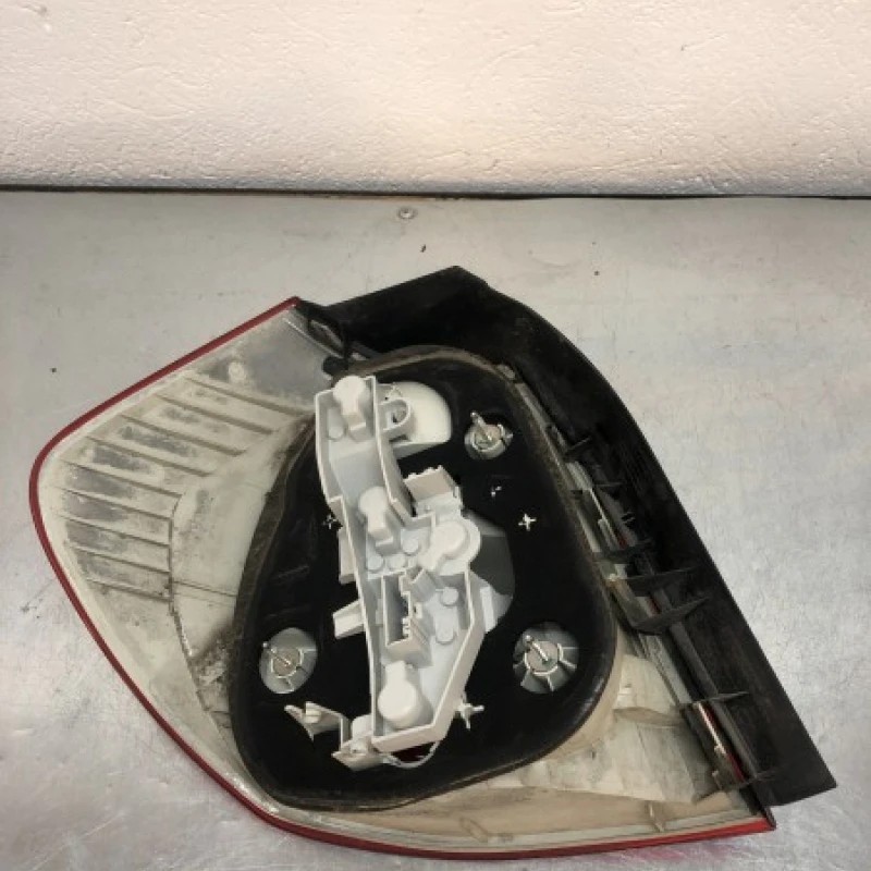 Stop dreapta caroserie / BMW Seria 1 E87 LCI 2011 / Caroserie, oglinzi si faruri