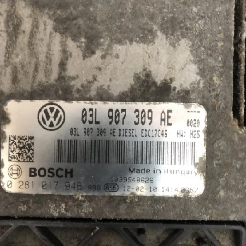 Calculator motor ecu / Volkswagen Passat B7 2012 / Audio si electronice