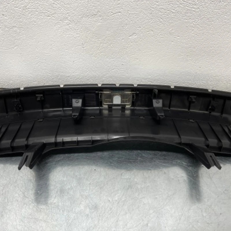 Ornament cromat portbagaj / Audi A5 8T 2010 / Anvelope