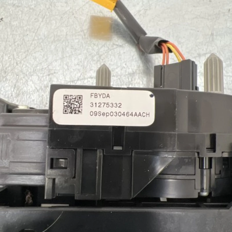 Spira volan cu manete / Volvo V70 V70 2010 / Audio si electronice