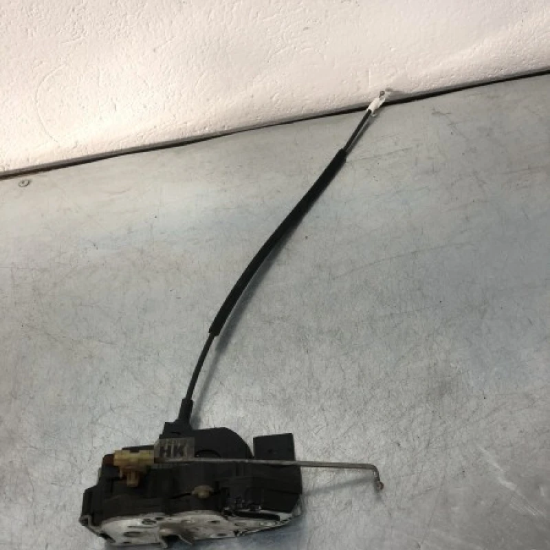 Iala broasca usa stanga fata Opel 