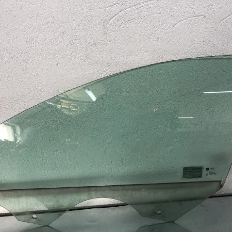 Geam stanga fata / Opel Insignia A 2009 / Caroserie, oglinzi si faruri