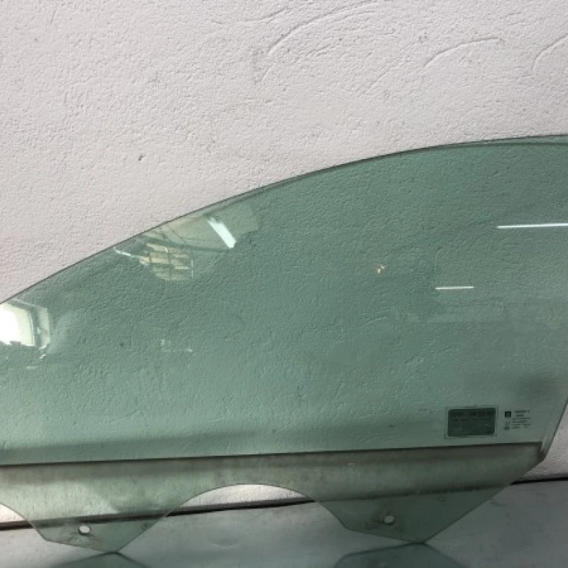 Geam stanga fata Opel 