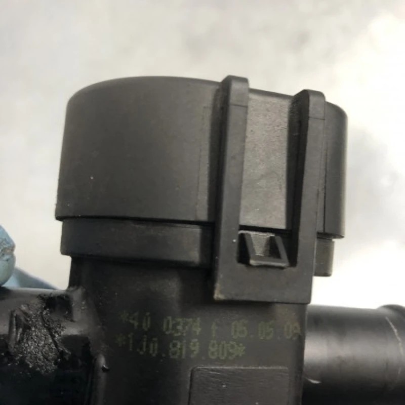 Supapa apa / Audi A4 B8 2009 / Motor, racire si evacuare