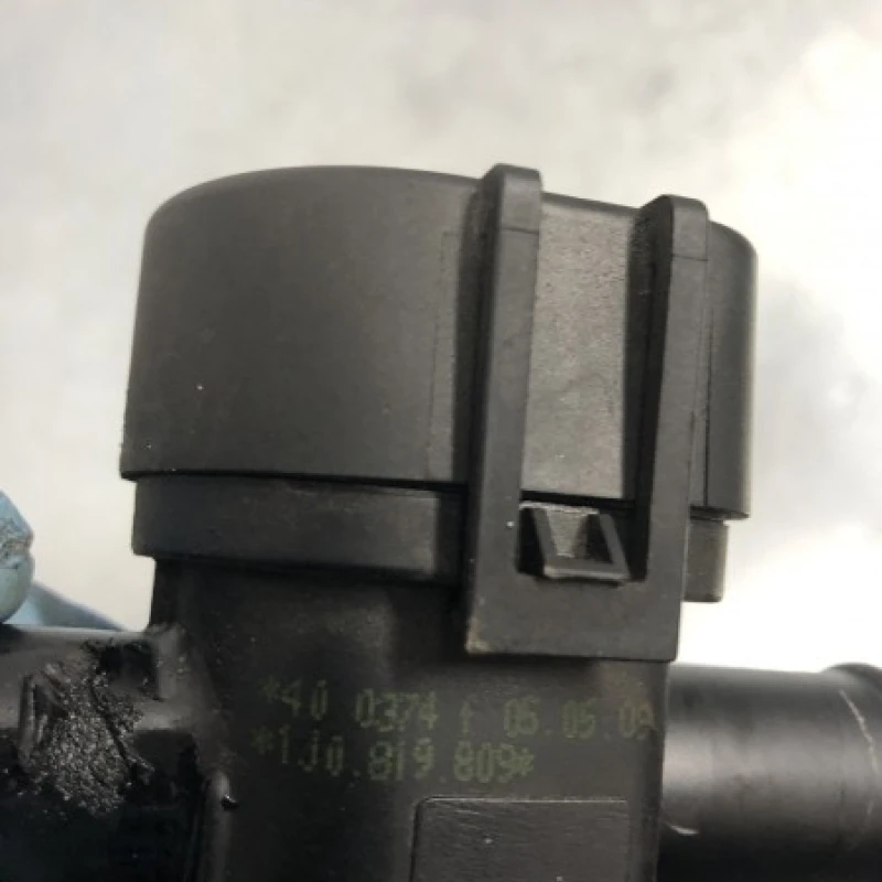 Supapa apa / Audi A4 B8 2009 / Motor, racire si evacuare