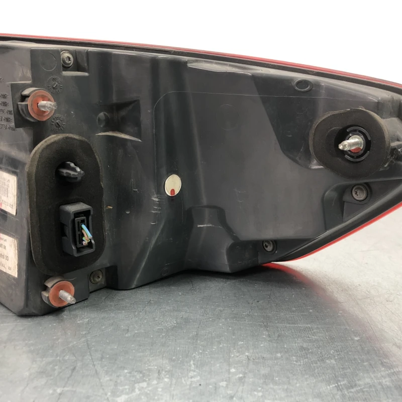 Stop stanga caroserie / BMW Seria 5 F11 2013 / Caroserie, oglinzi si faruri