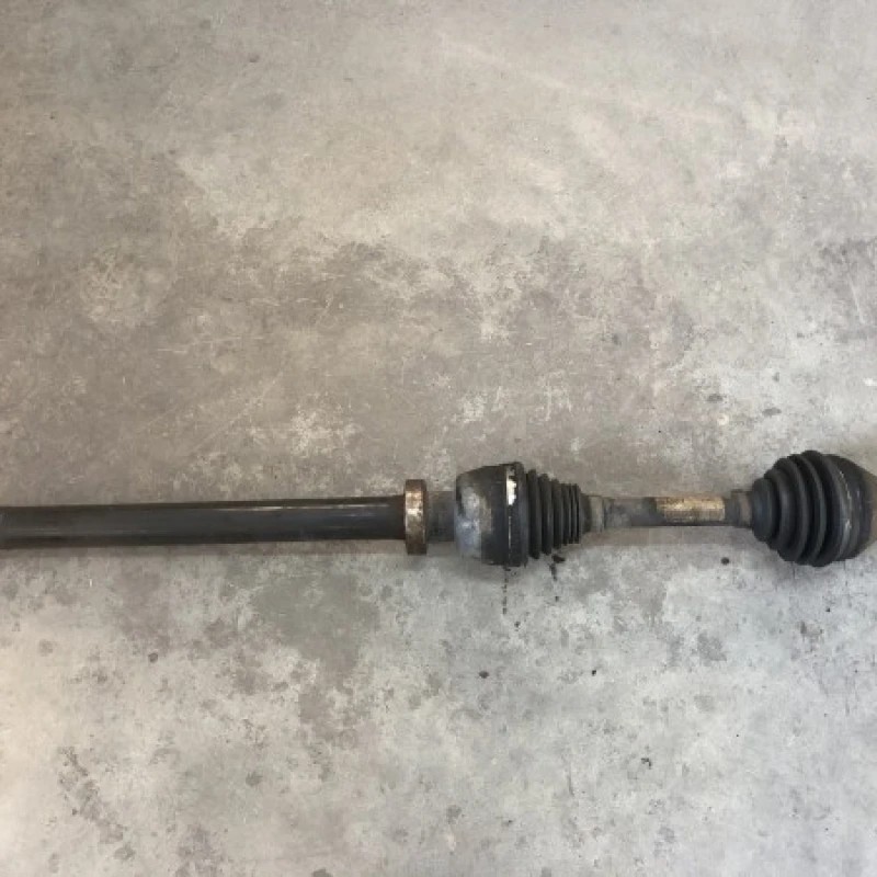 Planetara dreapta fata / Volvo V70 V70 2010 / Cutie viteze, ambreiaj, transmisie