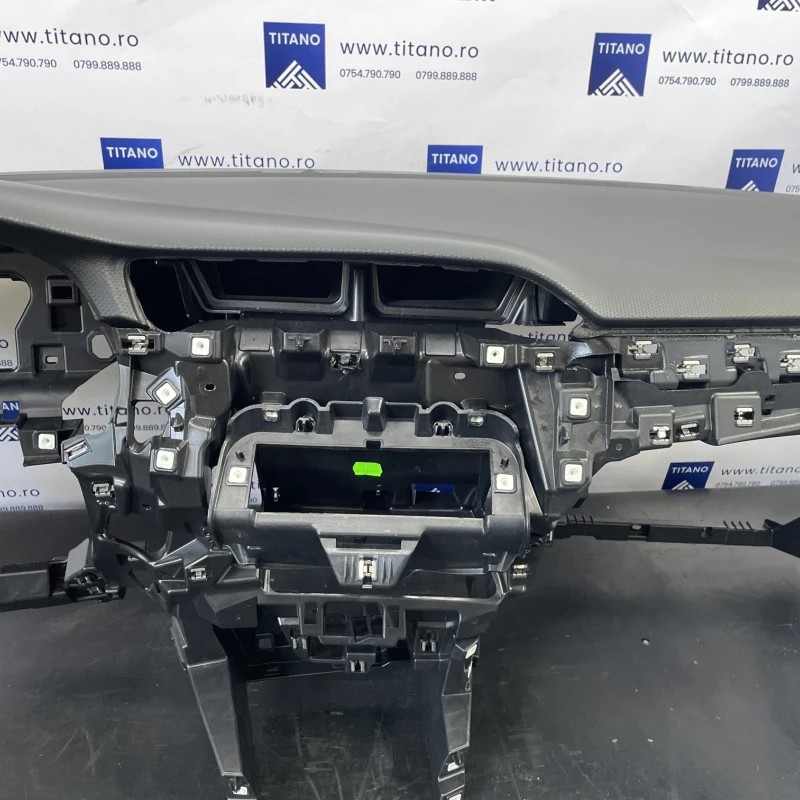 Plansa bord / Opel Corsa F 2021 / Interior