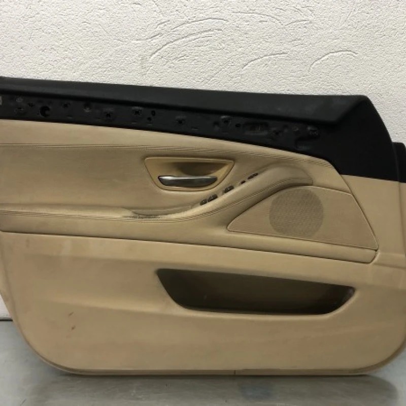 Panou tapiterie usa stanga fata BMW Seria 5 F11 2010