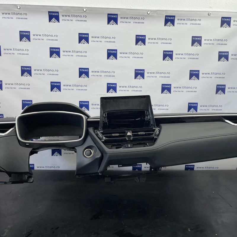 Plansa bord / Toyota Corolla Cross Corolla Cross 2023 / Interior