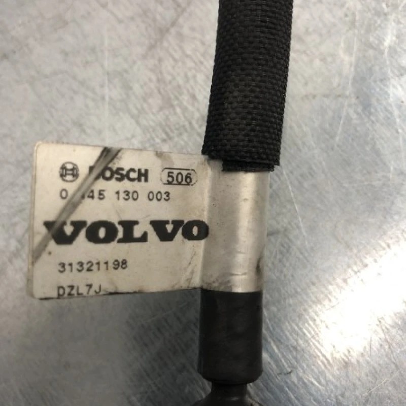 Furtun retur injectoare / Volvo V70 V70 2010 / Motor, racire si evacuare