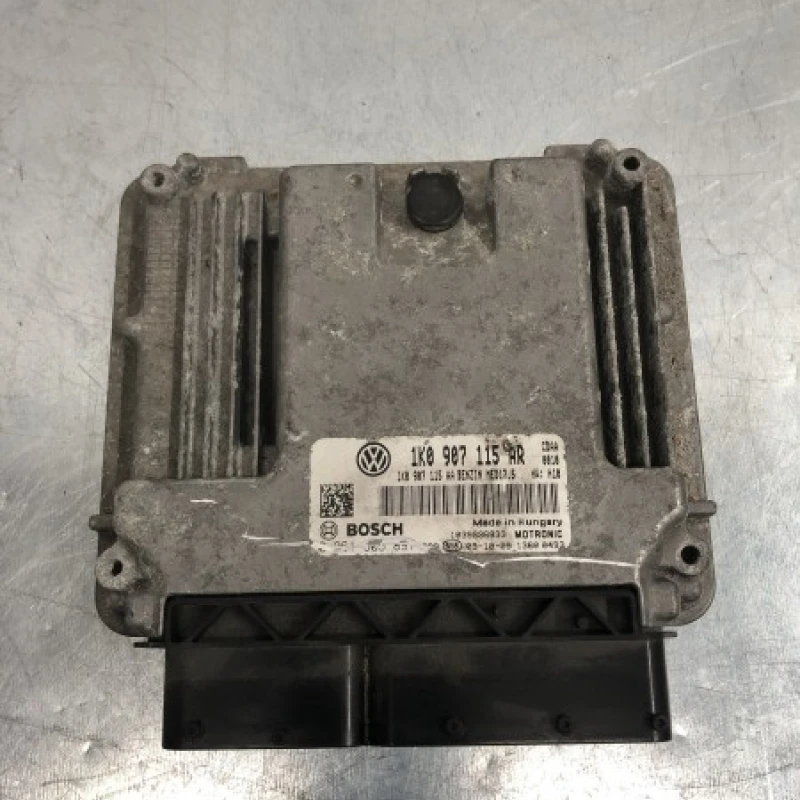 Calculator motor ecu Volkswagen 