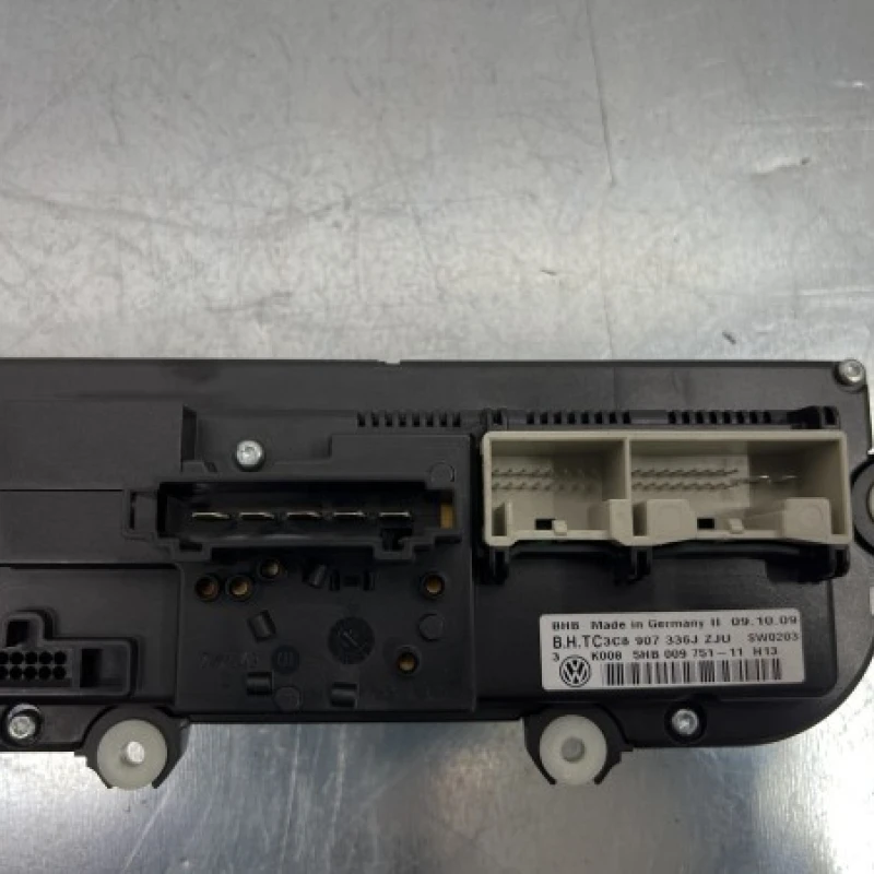 Panou climatronic / Volkswagen   2010 / Climatizare