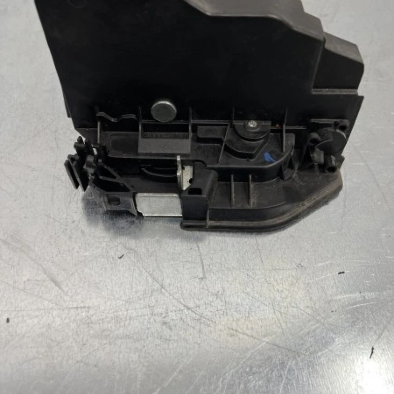 Iala broasca usa stanga spate BMW Seria 5 F11 2010