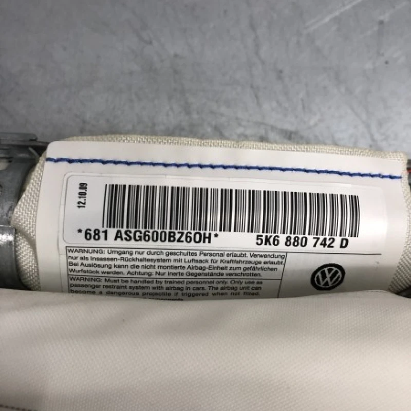 Airbag cortina dreapta / Volkswagen   2010 / Interior