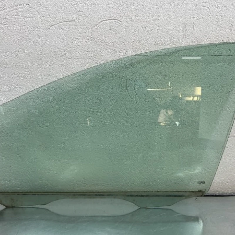 Geam stanga fata Volkswagen 