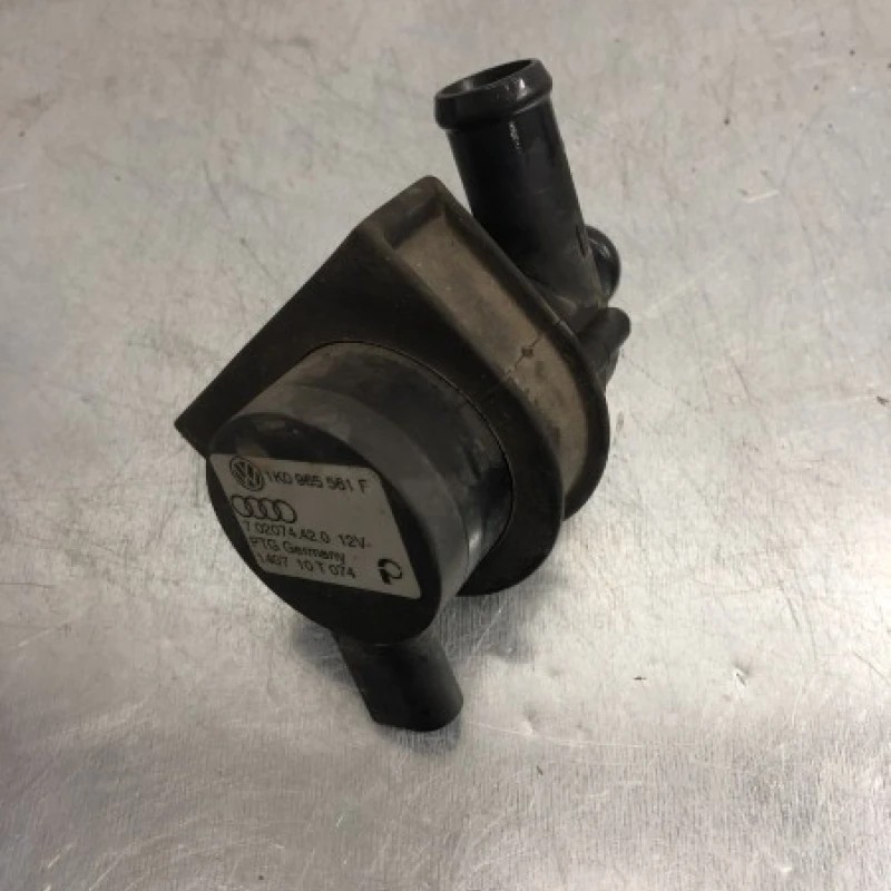 Pompa auxiliara recirculare apa / Skoda Octavia 2 1Z 2010 / Motor, racire si evacuare