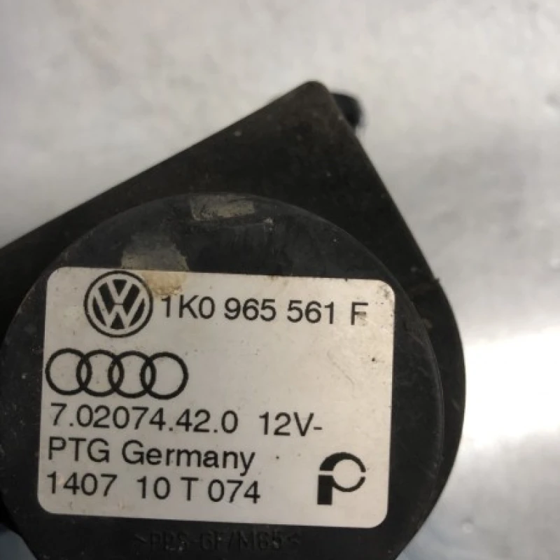 Pompa auxiliara recirculare apa / Skoda Octavia 2 1Z 2010 / Motor, racire si evacuare