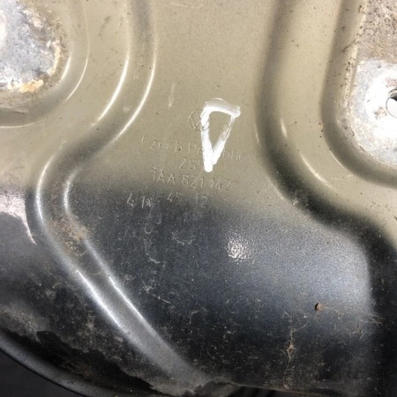 Suport aripa stanga dreapta / Skoda Octavia 2 1Z 2010 / Caroserie, oglinzi si faruri