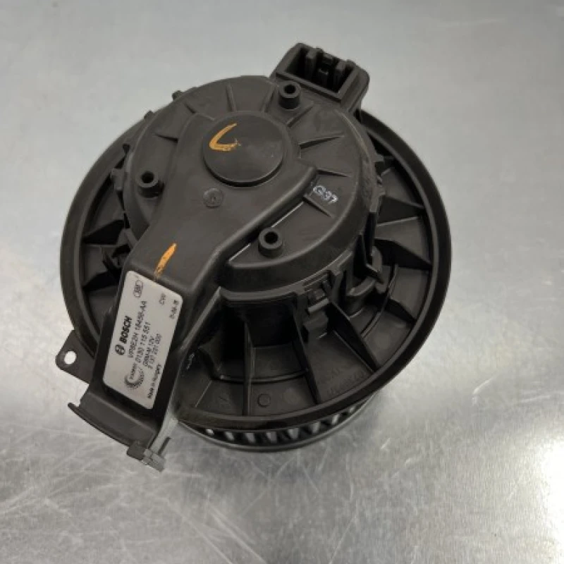 Ventilator aeroterma bord Ford 