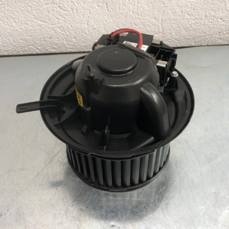 Ventilator aeroterma bord / Volkswagen Golf MK6 2010 / Climatizare
