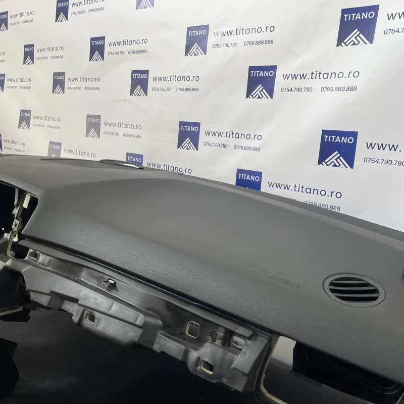 Plansa bord / Mercedes-Benz M Class W166 2012 / Interior