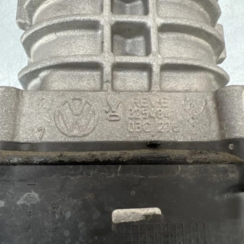Compresor mecanic / Volkswagen Passat B7 2013 / Motor, racire si evacuare