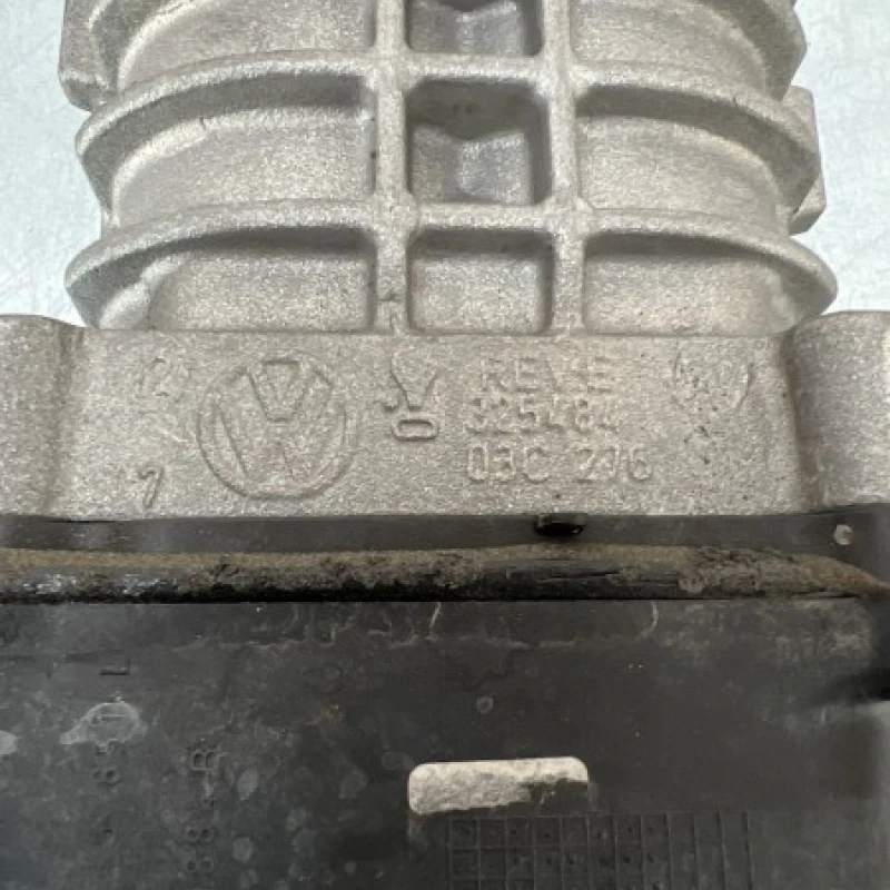 Compresor mecanic / Volkswagen Passat B7 2013 / Motor, racire si evacuare