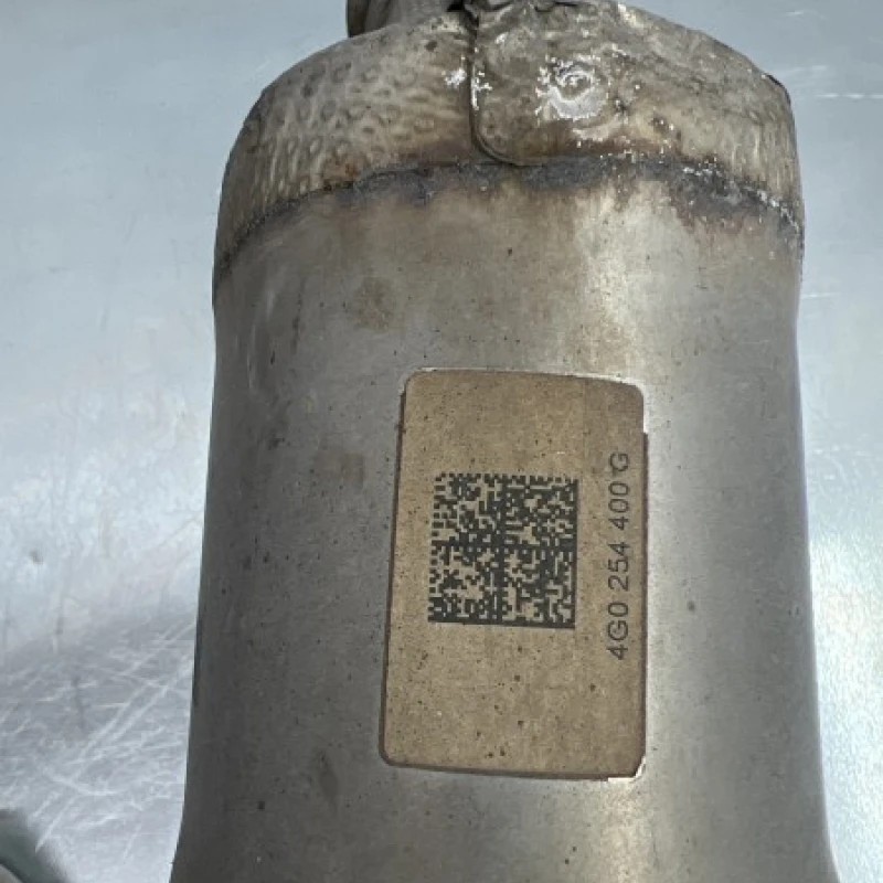 Catalizator cu clapeta / Audi A4 B8 facelift 2015 / Motor, racire si evacuare