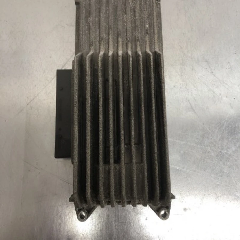 Amplificator audio Audi 