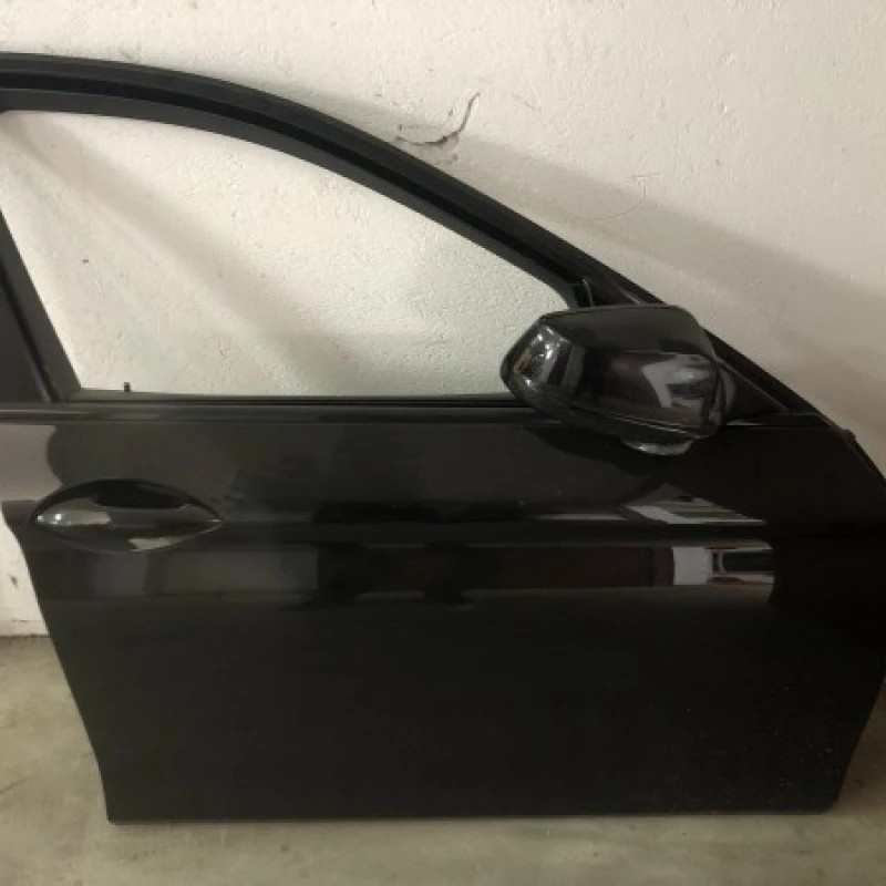 Usa dreapta fata BMW Seria 5 F11 2013