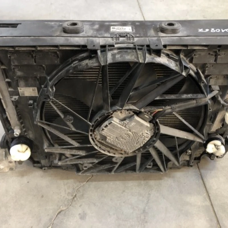 Trager cu radiatoare / BMW Seria 5 F11 2013 / Motor, racire si evacuare