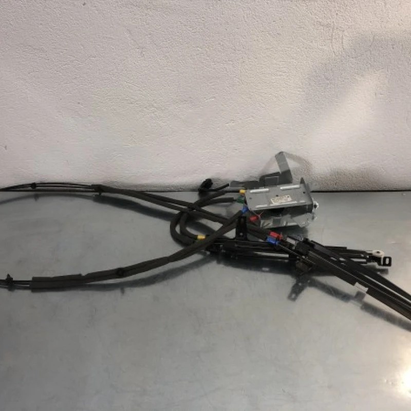 Macara haion / BMW Seria 7 F01 2011 / Caroserie, oglinzi si faruri
