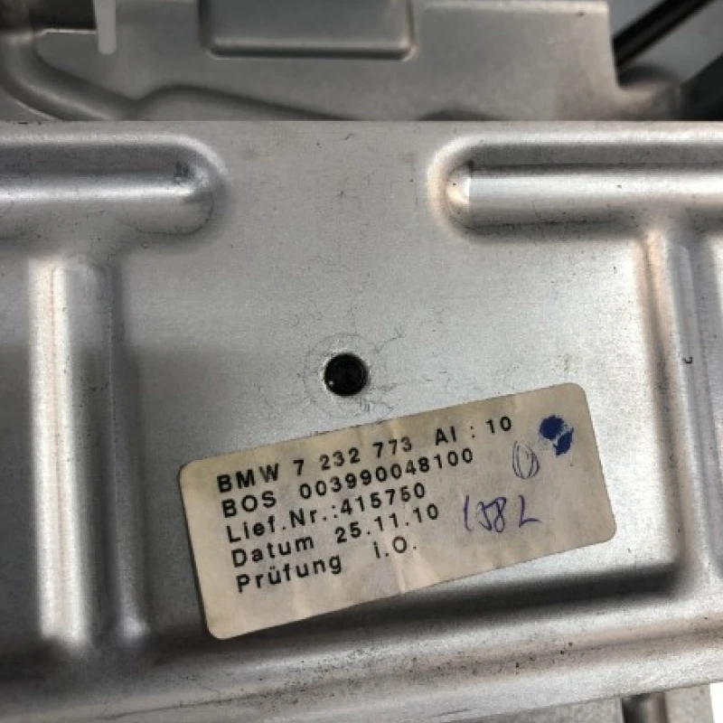 Macara haion / BMW Seria 7 F01 2011 / Caroserie, oglinzi si faruri