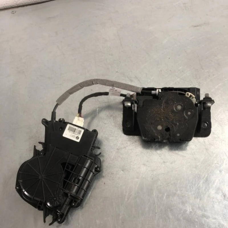 Iala broasca haion soft close / BMW Seria 5 F11 2013 / Audio si electronice
