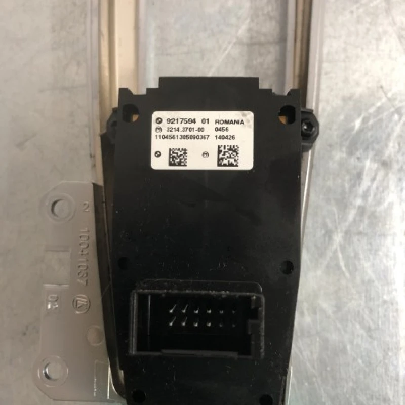 Buton frana autohold / BMW Seria 5 F11 2013 / Interior