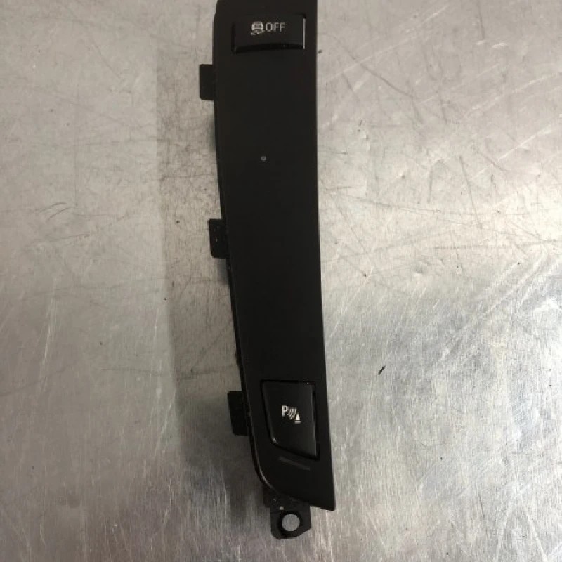Butane consola centrala / BMW Seria 5 F11 2013 / Audio si electronice