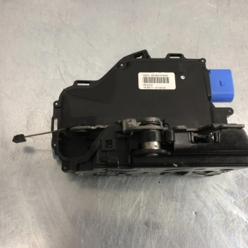 Iala broasca usa dreapta fata Volkswagen 