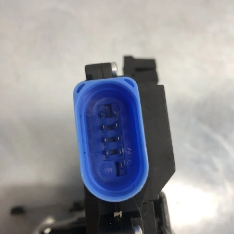 Iala broasca usa dreapta fata / Volkswagen Golf Plus MK6 2012 / Caroserie, oglinzi si faruri